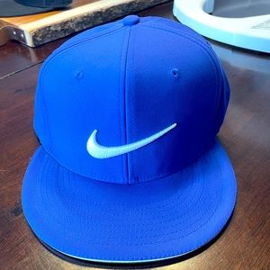 Nike Golf Hat - Flex fit Medium/Large